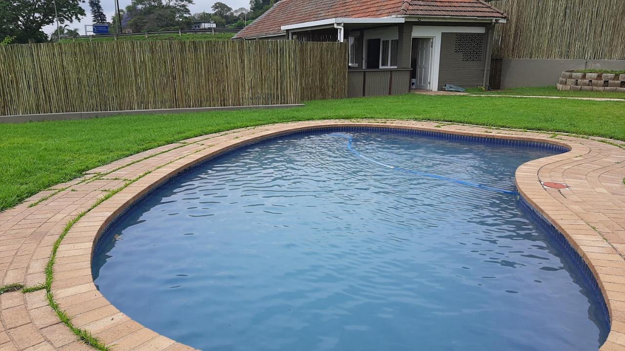 The Gregory Bed and Breakfast Pinetown Buitenkant foto